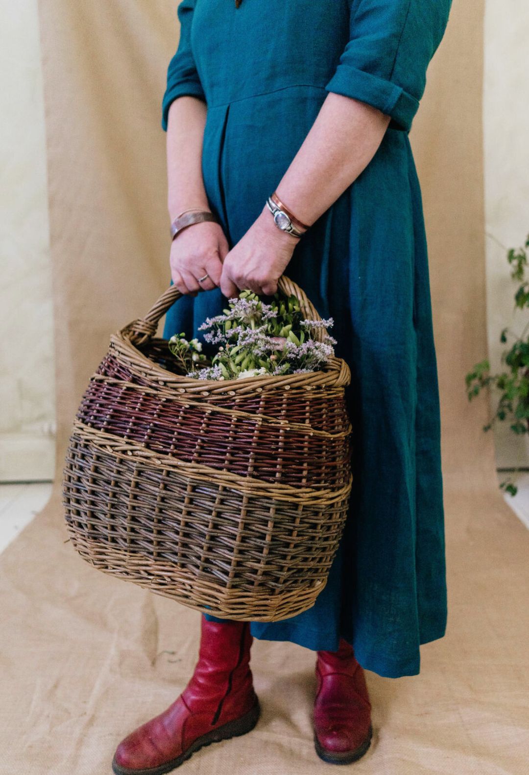 boat shaped shopper, hand woven willow UK