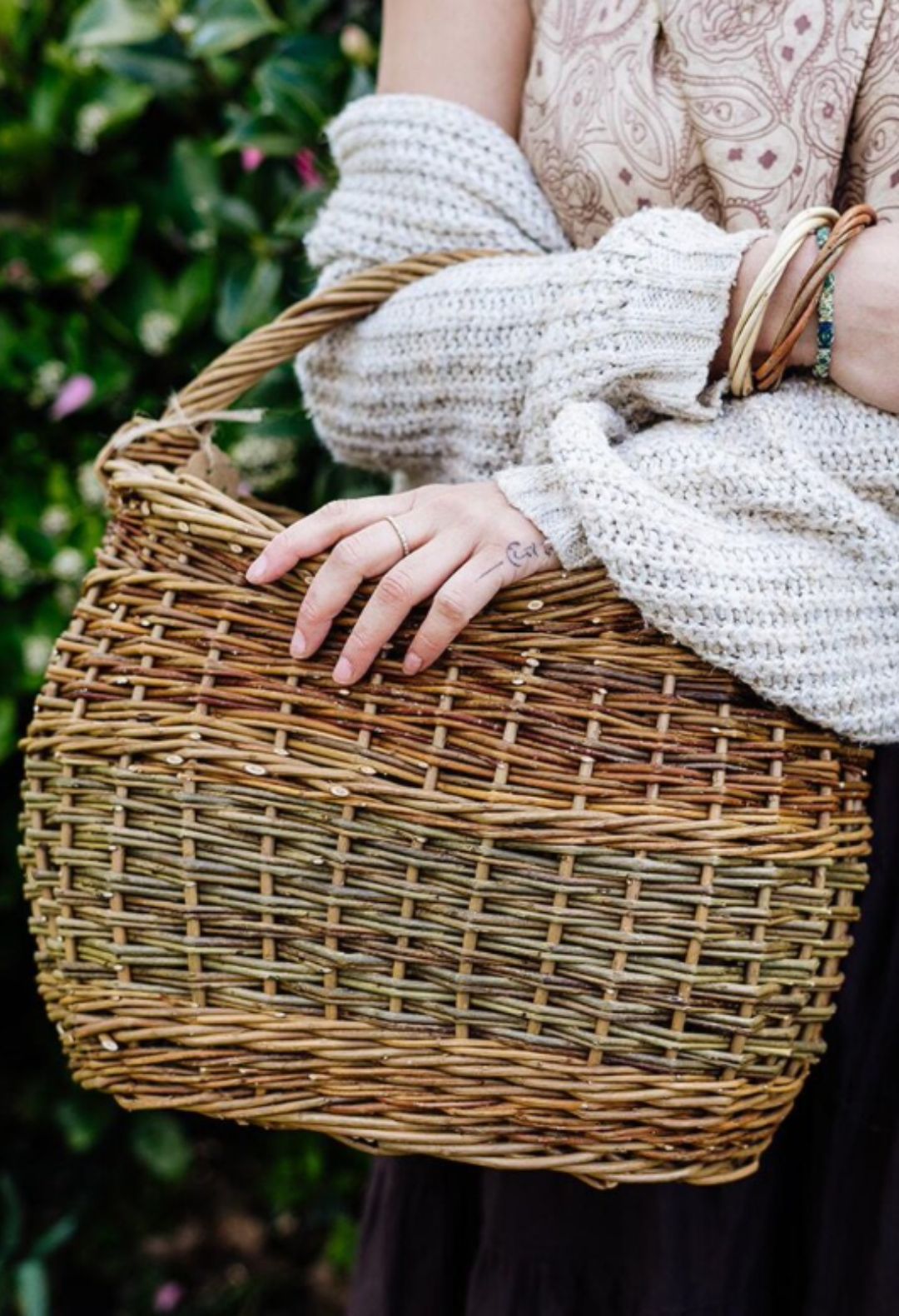 boat shaped willow basket